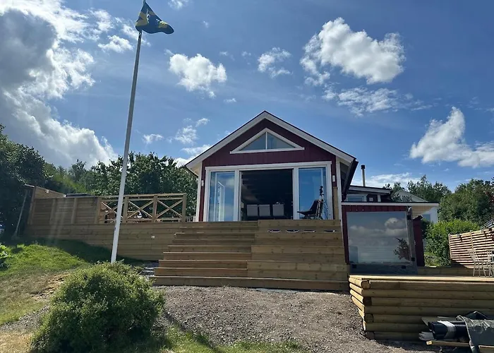 Cabin 20 M From The Water On Ekeroe